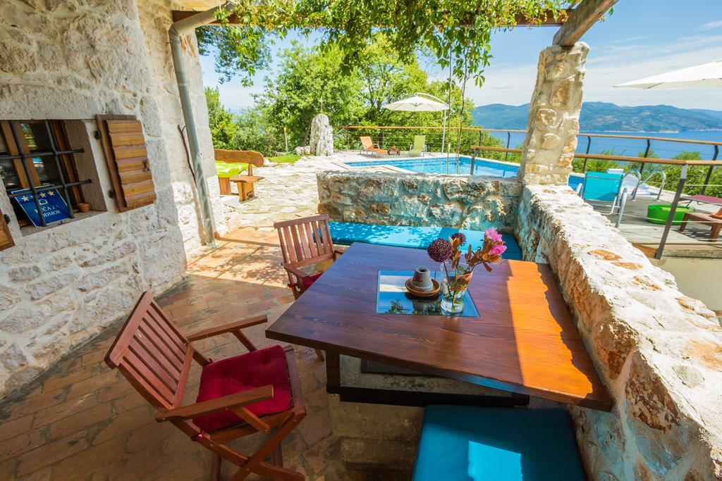 Villa Ivanini Brseč Esterno foto