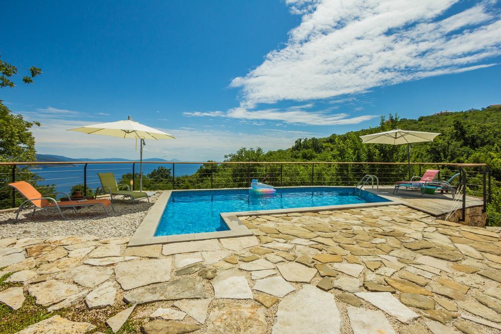 Villa Ivanini Brseč Esterno foto