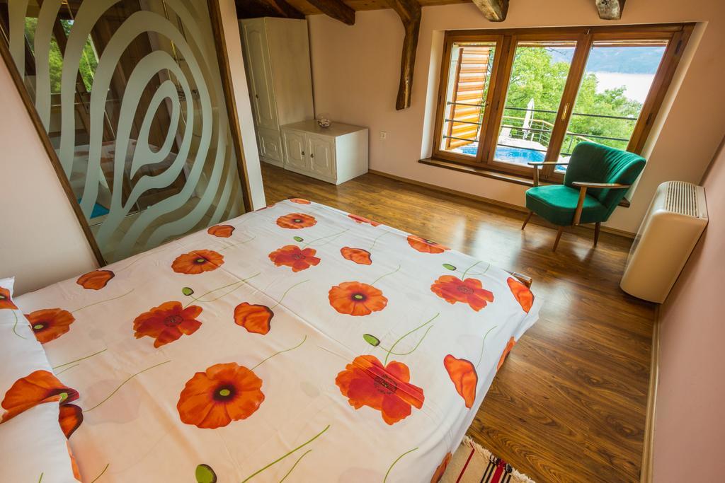 Villa Ivanini Brseč Esterno foto